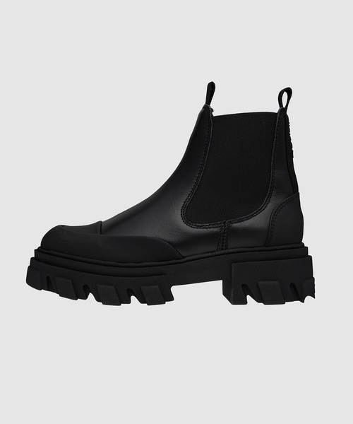 GANNI（ガニー）の「Low Chelsea Boot Black Stitch（ブーツ