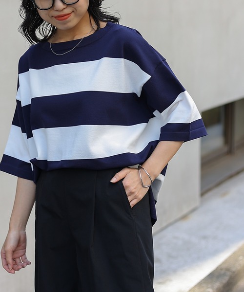 COLONY 2139（コロニートゥーワンスリーナイン）の「エステルヤーンワイドボーダーニットTシャツ（Tシャツ/カットソー・レディース・ネイビー/グリーン/ブラック・FREE）」の3枚目の写真