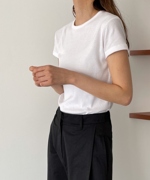 CANAL JEAN(キャナルジーン)の「El mar(エルマール) クルーネック袖ステッチコンパクトTシャツ(Tシャツ/カットソー・レディース・ホワイト/ブラック/ブルー・ONE SIZE)」の12枚目の写真