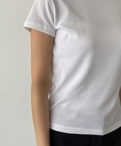CANAL JEAN(キャナルジーン)の「El mar(エルマール) クルーネック袖ステッチコンパクトTシャツ(Tシャツ/カットソー・レディース・ホワイト/ブラック/ブルー・ONE SIZE)」の17枚目の写真