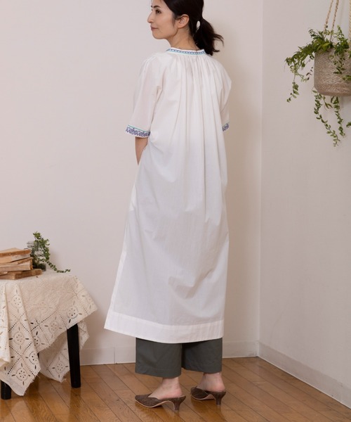Fanaka(ファナカ)の「パレスチナ刺繍ワンピース(ワンピース・レディース・ホワイト/ブラック・FREE)」の13枚目の写真