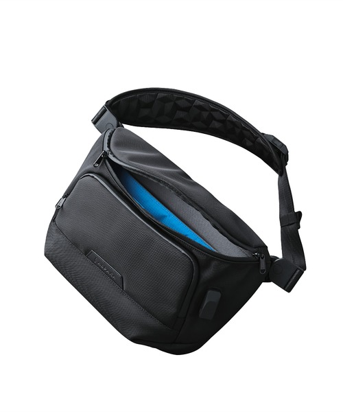 ショルダーバッグ BRAVO SLINGMAX V2 10L（ショルダーバッグ