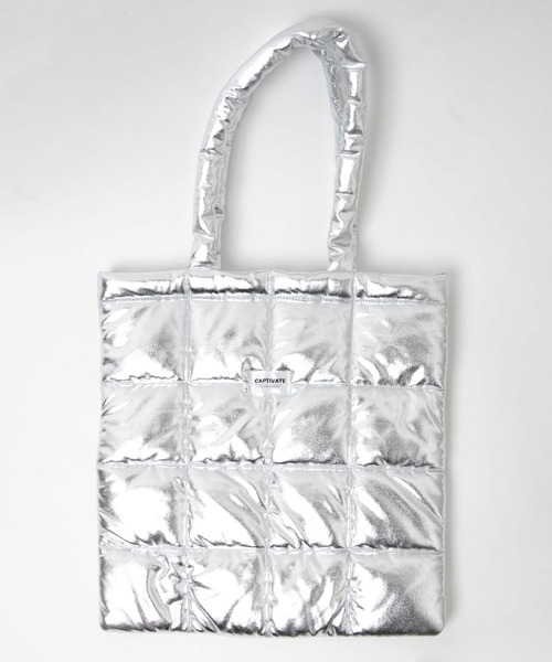 WEGO（ウィゴー）の「WEGO/パデッドトート（トートバッグ・レディース・その他1/ブラック/ホワイト/シルバー・FREE）」の8枚目の写真