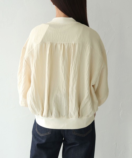 vingtrois（バントロア）の「【vingtrois】ボリュームスリーブショートブルゾン（ブルゾン・レディース・ブラウン/ブラック/アイボリー/カーキ・M）」の20枚目の写真