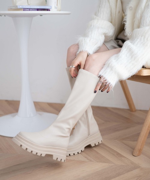 WEGO(ウィゴー)の「WEGO/ボリュームロングブーツ(ブーツ・レディース・ブラック/オフホワイト・MEDIUM/LARGE)」の13枚目の写真