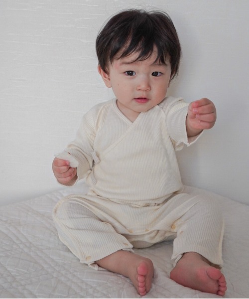 MAKE YOUR DAY（メイクユアデイ）の「無地リブコンビオール（ロンパース・キッズ・グレー/ピンク/アイボリー/イエロー・50-60㎝/70-80cm）」の17枚目の写真