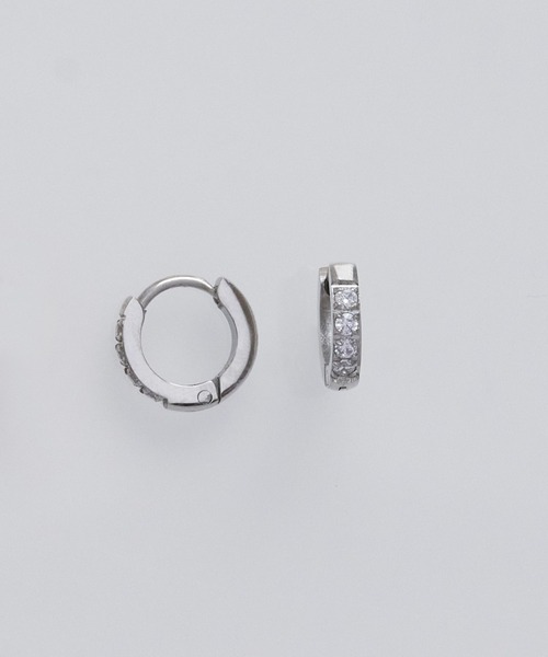 Phoebe（フィービィー）の「【金属アレルギー対応】ワンタッチビジューフープミニピアス/サージカルステンレス/ジェンダーレス（ピアス（両耳用）・レディース・シルバー/イエローゴールド/ピンクゴールド・FREE）」の5枚目の写真