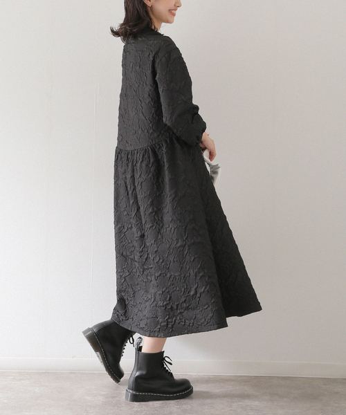 Torrazzo Donna(トラッゾドンナ)の「【TORRAZZO DONNA/トラッゾドンナ】Jacquard Flare Silhouette:ワンピース(ワンピース・レディース・ブラック・FREE)」の4枚目の写真