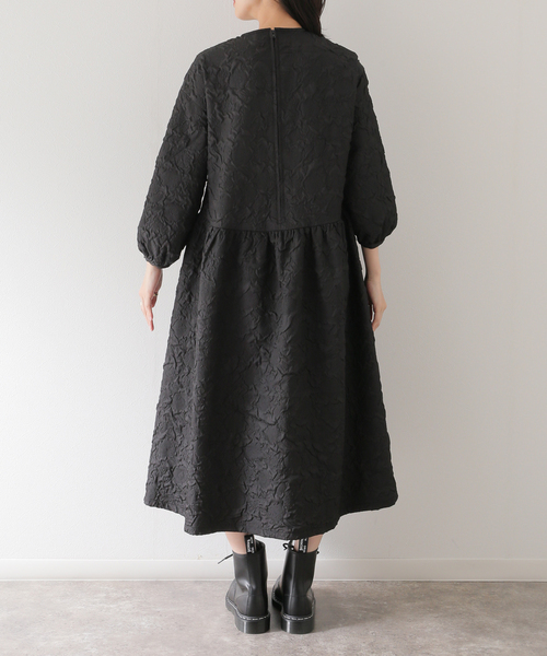 Torrazzo Donna(トラッゾドンナ)の「【TORRAZZO DONNA/トラッゾドンナ】Jacquard Flare Silhouette:ワンピース(ワンピース・レディース・ブラック・FREE)」の9枚目の写真