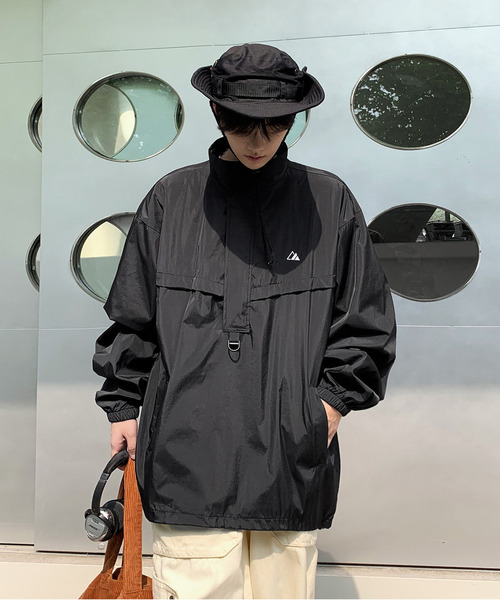 neos（ネオス）の「【neos -addictive design-】ルーズシルエット ナイロンライク ハーフジップ アノラック プルオーバー（ナイロンジャケット・メンズ・ブラック/ライトベージュ/パープル・MEDIUM/X-LARGE/LARGE）」の11枚目の写真