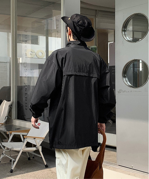 neos（ネオス）の「【neos -addictive design-】ルーズシルエット ナイロンライク ハーフジップ アノラック プルオーバー（ナイロンジャケット・メンズ・ブラック/ライトベージュ/パープル・MEDIUM/X-LARGE/LARGE）」の12枚目の写真