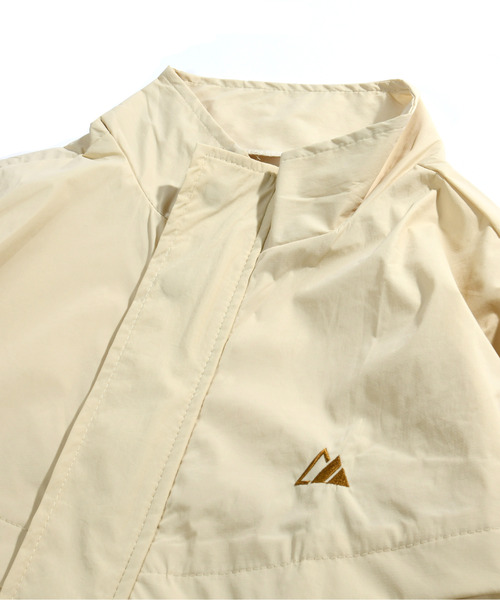 neos（ネオス）の「【neos -addictive design-】ルーズシルエット ナイロンライク ハーフジップ アノラック プルオーバー（ナイロンジャケット・メンズ・ブラック/ライトベージュ/パープル・MEDIUM/X-LARGE/LARGE）」の20枚目の写真