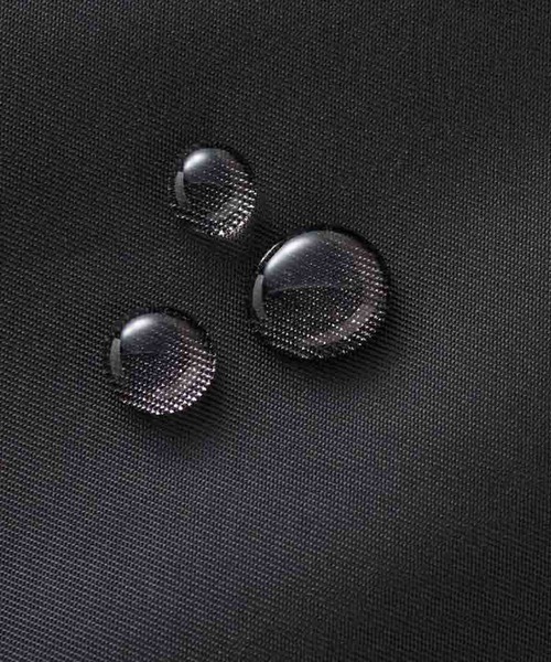 Live in comfort（リブインコンフォート）の「リブ　イン　コンフォート　見た目はミニマム、でも”超“多機能！雑誌ＭＯＲＥに届いた声からできた　究極のスタンダードリュック〈ブラック〉（バックパック/リュック・レディース・ブラック・ONE SIZE）」の8枚目の写真