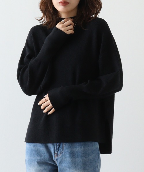 hunch(ハンチ)の「hunch 静電気防止やわもちヤーンベルスリーブハイネックニットPO(ニット/セーター・レディース・ライトブラウン/ブラック×グレー/グレイッシュベージュ/ブラック・FREE)」の2枚目の写真