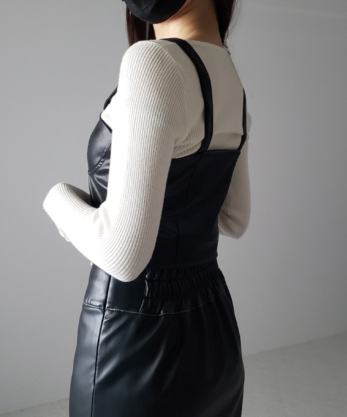 me+em select(ミームセレクト)の「※【 2color 】ミニボタンコルセットフェイクレザービスチェ(その他トップス・レディース・アイボリー/ブラック・FREE)」の7枚目の写真