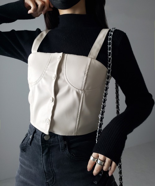 me+em select(ミームセレクト)の「※【 2color 】ミニボタンコルセットフェイクレザービスチェ(その他トップス・レディース・アイボリー/ブラック・FREE)」の11枚目の写真