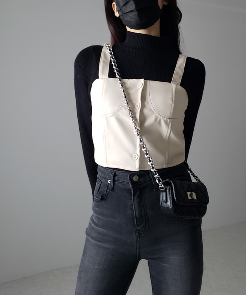 me+em select(ミームセレクト)の「※【 2color 】ミニボタンコルセットフェイクレザービスチェ(その他トップス・レディース・アイボリー/ブラック・FREE)」の13枚目の写真