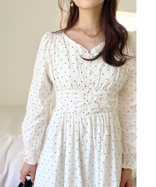 MIIA（ミーア）の「パフスリーブ長袖マキシワンピース（ワンピース・レディース・ブラック系その他/ブルー/ブラック/ドット/ホワイト系その他2・FREE）」の22枚目の写真