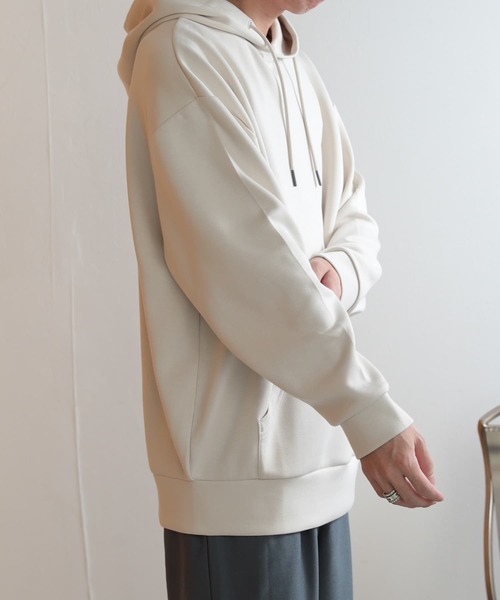 SENSE OF PLACE by URBAN RESEARCH（センスオブプレイスバイアーバンリサーチ）の「ダンボールポンチスウェットパーカ（パーカー・メンズ・ライトベージュ/ブルー/ブラック・LARGE/MEDIUM）」の13枚目の写真