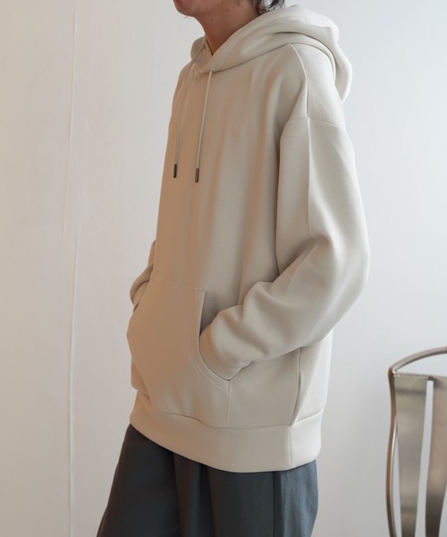 SENSE OF PLACE by URBAN RESEARCH（センスオブプレイスバイアーバンリサーチ）の「ダンボールポンチスウェットパーカ（パーカー・メンズ・ライトベージュ/ブルー/ブラック・LARGE/MEDIUM）」の15枚目の写真