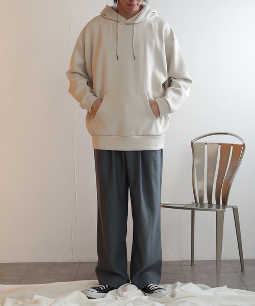 SENSE OF PLACE by URBAN RESEARCH（センスオブプレイスバイアーバンリサーチ）の「ダンボールポンチスウェットパーカ（パーカー・メンズ・ライトベージュ/ブルー/ブラック・LARGE/MEDIUM）」の16枚目の写真