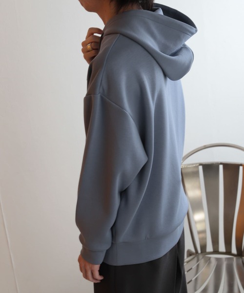 SENSE OF PLACE by URBAN RESEARCH（センスオブプレイスバイアーバンリサーチ）の「ダンボールポンチスウェットパーカ（パーカー・メンズ・ライトベージュ/ブルー/ブラック・LARGE/MEDIUM）」の7枚目の写真