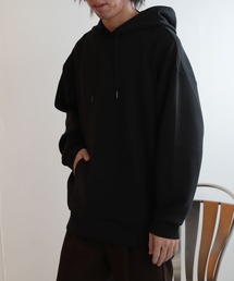 ダンボールポンチスウェットパーカ