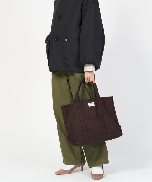 ORCIVAL(オーシバル)の「HEAVY MELTON TOTE BAG MEDIUM(トートバッグ・レディース・ベージュ系その他2/ベージュ系その他/グレー系その他/ブルー系その他/ブラウン系その他/ベージュ系その他3/グレー系その他2・FREE)」の17枚目の写真