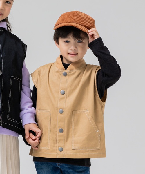 JAM & LINK（ジャムアンドリンク）の「ツイル ベスト（ベスト・キッズ・ベージュ/ブラック・120cm/130cm/160cm/140cm/110cm/150cm）」の2枚目の写真