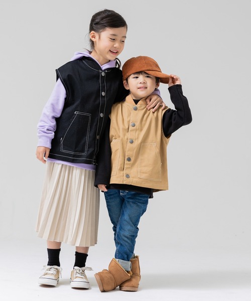 JAM & LINK（ジャムアンドリンク）の「ツイル ベスト（ベスト・キッズ・ベージュ/ブラック・120cm/130cm/160cm/140cm/110cm/150cm）」の3枚目の写真