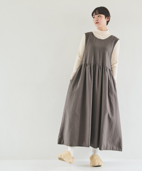Crisp（クリスプ）の「バックリボンギャザーワンピース（ワンピース・レディース・チャコールグレー/マスタード・FREE）」の16枚目の写真