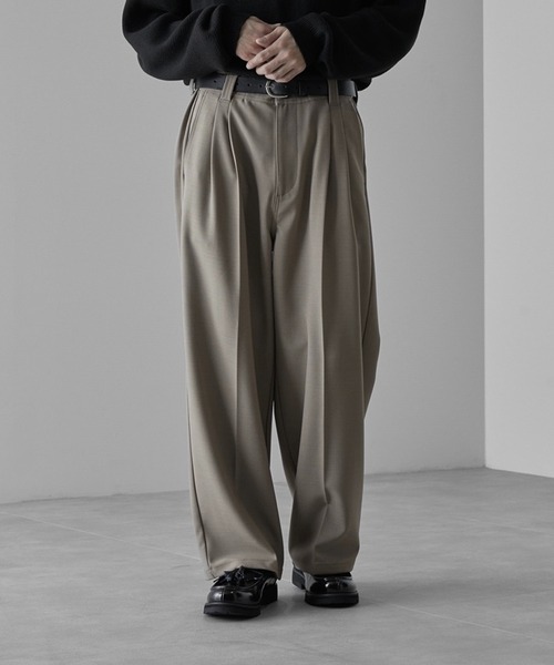RUUBON（ルーボン）の「【RUUBON】 stretch center press slacks / ストレッチ センタープレス スラックス（スラックス・メンズ・ブラック/ベージュ・S/M/L）」の2枚目の写真