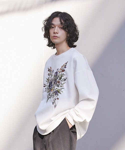 JUNRED（ジュンレッド）の「フラワーコラージュダンボールスウェット（スウェット・メンズ・オフホワイト/ブラック/ブルー系その他4・S/L/M）」の22枚目の写真