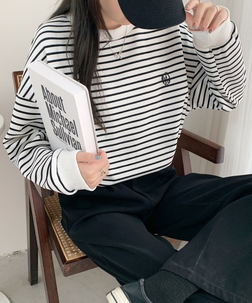 ECLIN(エクラン)の「ワンポイント刺繍ベーシックボーダーロンT(Tシャツ/カットソー・レディース・ホワイト/ブラック・M/L/XL)」の5枚目の写真