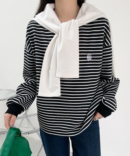 ECLIN(エクラン)の「ワンポイント刺繍ベーシックボーダーロンT(Tシャツ/カットソー・レディース・ホワイト/ブラック・M/L/XL)」の3枚目の写真