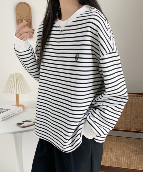 ECLIN(エクラン)の「ワンポイント刺繍ベーシックボーダーロンT(Tシャツ/カットソー・レディース・ホワイト/ブラック・M/L/XL)」の7枚目の写真
