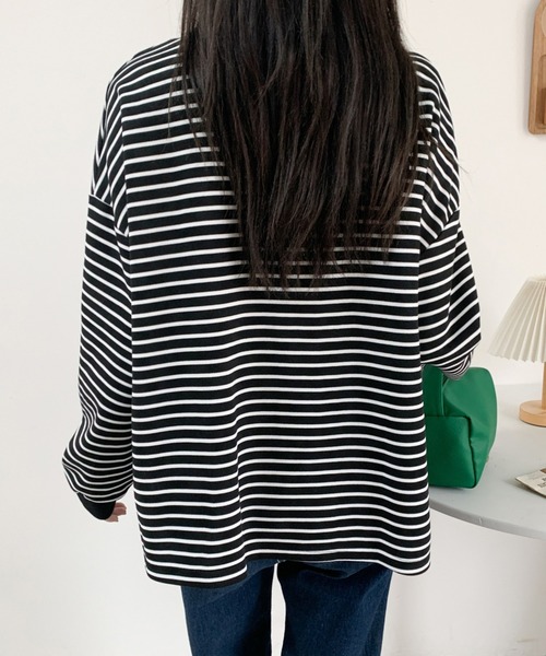 ECLIN(エクラン)の「ワンポイント刺繍ベーシックボーダーロンT(Tシャツ/カットソー・レディース・ホワイト/ブラック・M/L/XL)」の4枚目の写真