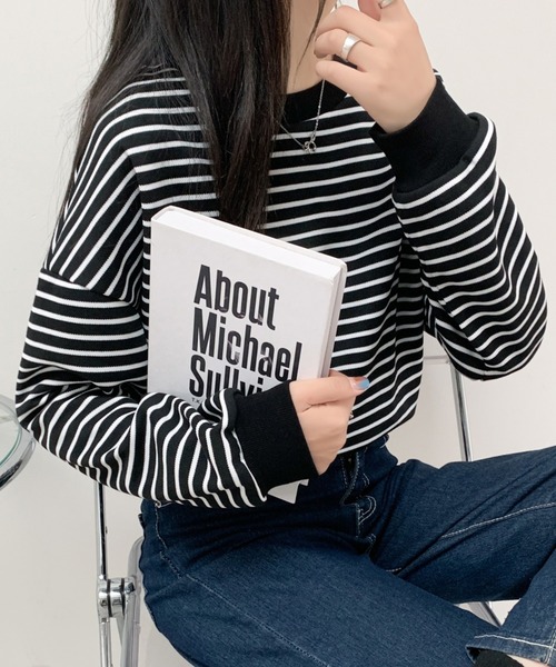 ECLIN(エクラン)の「ワンポイント刺繍ベーシックボーダーロンT(Tシャツ/カットソー・レディース・ホワイト/ブラック・M/L/XL)」の12枚目の写真