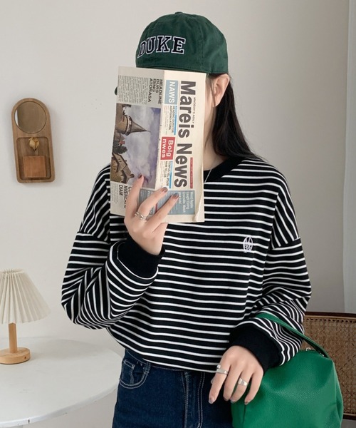 ECLIN(エクラン)の「ワンポイント刺繍ベーシックボーダーロンT(Tシャツ/カットソー・レディース・ホワイト/ブラック・M/L/XL)」の17枚目の写真