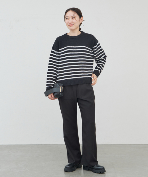 IENA（イエナ）の「MULECLEイージーフレアパンツ（スラックス・レディース・ブラック/キャメル・36/38）」の3枚目の写真