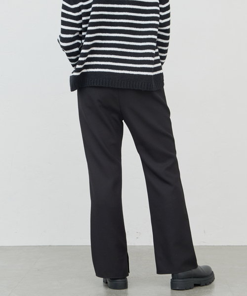 IENA（イエナ）の「MULECLEイージーフレアパンツ（スラックス・レディース・ブラック/キャメル・36/38）」の7枚目の写真