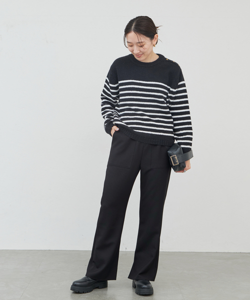 IENA（イエナ）の「MULECLEイージーフレアパンツ（スラックス・レディース・ブラック/キャメル・36/38）」の13枚目の写真