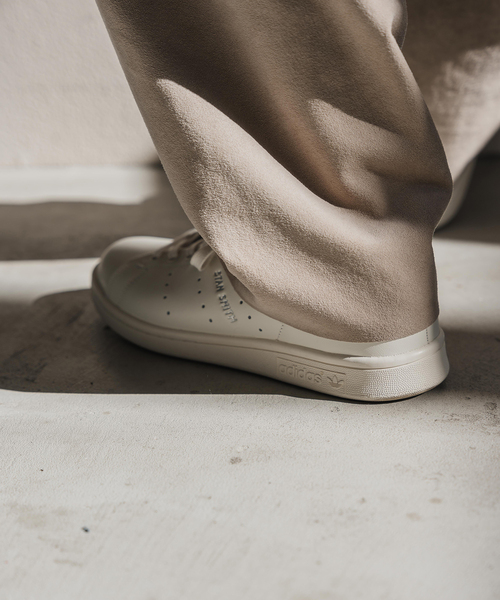 adidas Originals(アディダスオリジナルス)の「【adidas Originals for EDIFICE/IENA】Stan Smith LUX Exclusiveモデル(スニーカー・メンズ・ホワイト・27.5cm/28cm/26.5cm/27cm/25cm/25.5cm/28.5cm/30cm/29cm/26cm)」の15枚目の写真