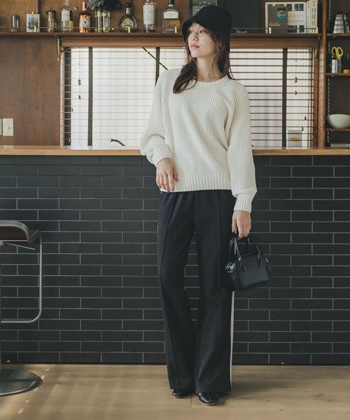 coca（coca）（コカ）の「モールタッチクルーネックニット（ニット/セーター・レディース・ネイビー/アイボリー・M/L）」の3枚目の写真