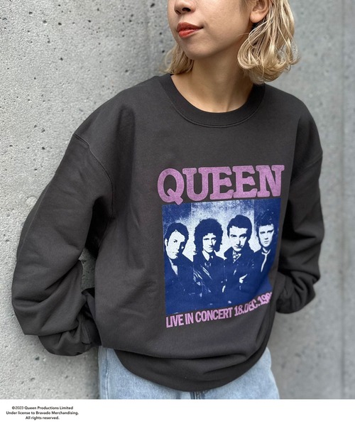 CIAOPANIC（チャオパニック）の「【ユニセックス】【QUEEN/クイーン】ツアーモチーフヴィンテージ加工ロックスウェット（スウェット・レディース・ホワイト/チャコールグレー・FREE）」の11枚目の写真