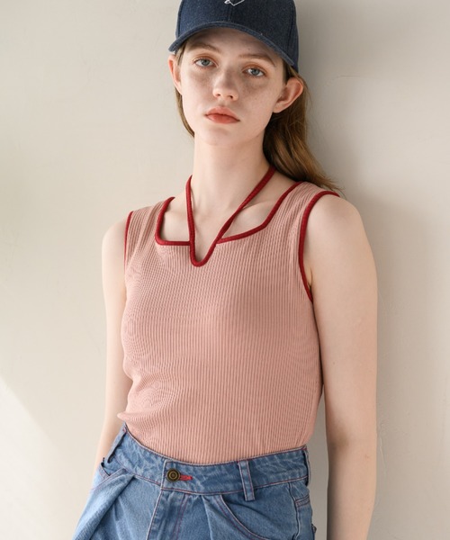 idem（イデム）の「cup in bi color camisole/配色タンクトップ【カップ付き】（タンクトップ・レディース・ピンク/アイボリー/ナチュラル/ネイビー/ブルー/ブラック/ブラウン・FREE）」の17枚目の写真