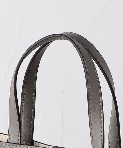 UNITED ARROWS（ユナイテッドアローズ）の「パーティショントートバッグ（トートバッグ・レディース・ベージュ/ブラック/グレー・FREE）」の15枚目の写真