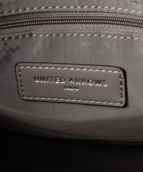 UNITED ARROWS（ユナイテッドアローズ）の「パーティショントートバッグ（トートバッグ・レディース・ベージュ/ブラック/グレー・FREE）」の20枚目の写真