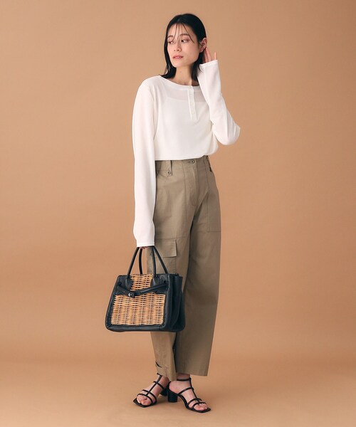 upperhights（アッパーハイツ）の「◆upper hights（アッパーハイツ）シアーヘンリーネックロンT（Tシャツ/カットソー・レディース・ホワイト/ブラック・00）」の4枚目の写真