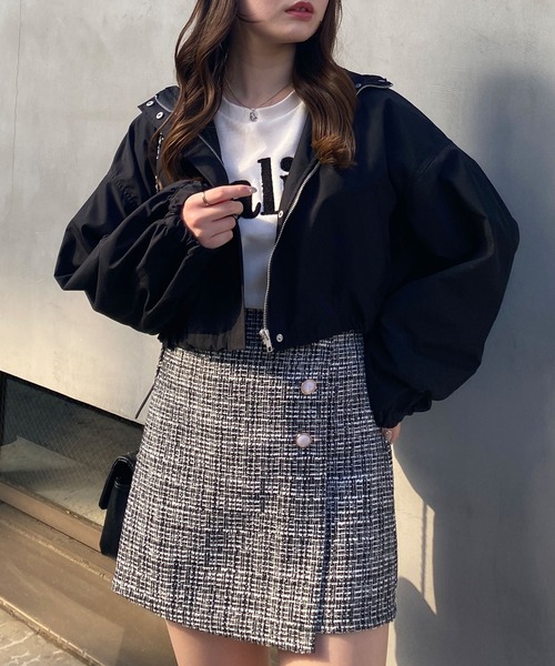 INGNI（イング）の「クロップド丈マウンテンパーカー／A（マウンテンパーカー・レディース・アイボリー/ブラック・M）」の8枚目の写真